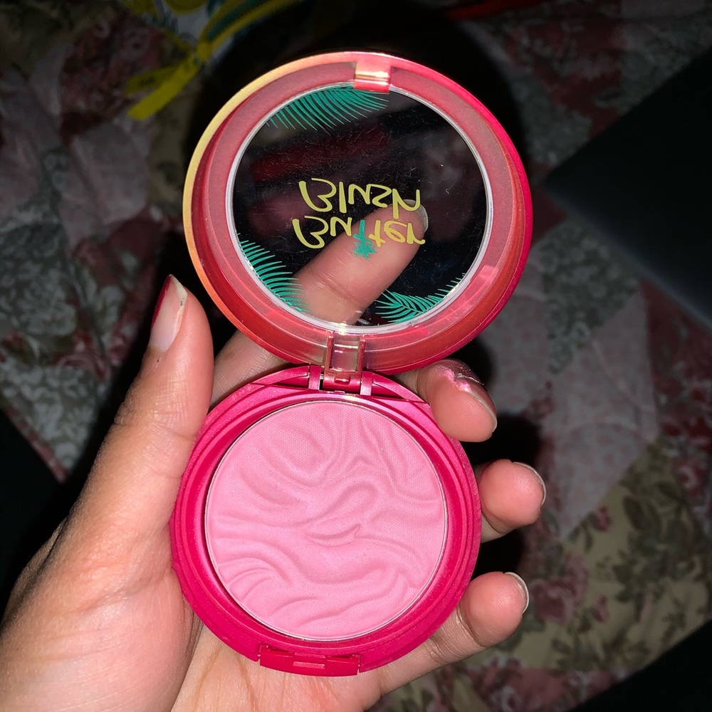 Physicians formula butter blush shade rosy pink